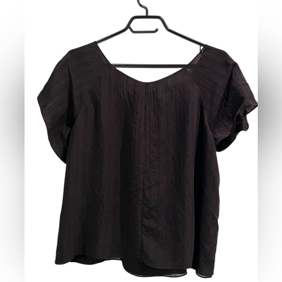 Black Club Monaco Light Short Sleeve Blouse - Picture 2 of 5